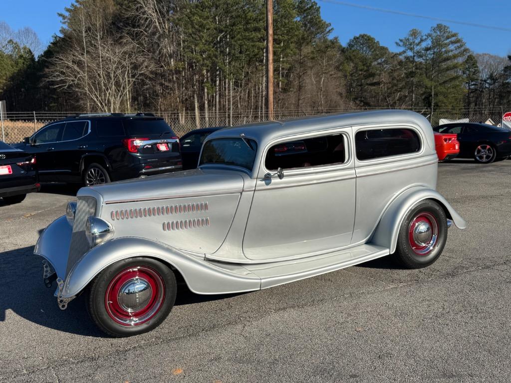 Unknown-Other-1934-Silver-Red