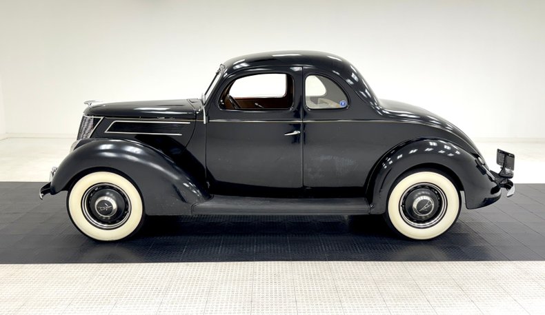 Unknown-Other-1937-Black-Camel