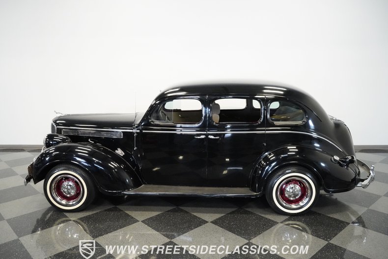 Unknown-Other-1938-Black-Beige-14