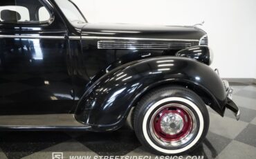 Unknown-Other-1938-Black-Beige-9