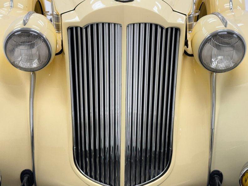 Unknown-Other-1938-Packard-Ivory-Black-16