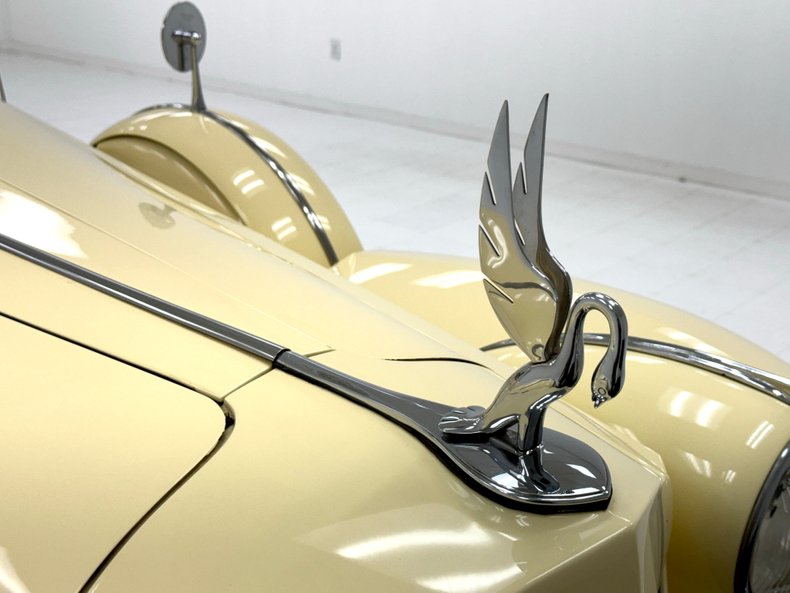 Unknown-Other-1938-Packard-Ivory-Black-17