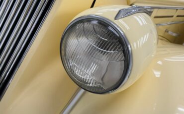 Unknown-Other-1938-Packard-Ivory-Black-18