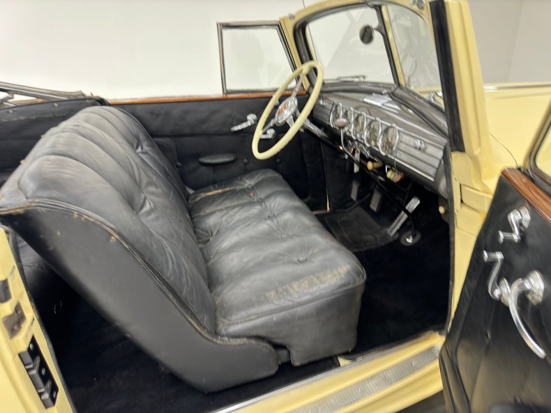 Unknown-Other-1938-Packard-Ivory-Black-39