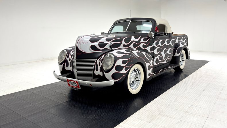 Unknown-Other-1939-Satin-Black-Red-1