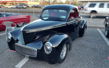 Unknown-Other-1941-Black-Red