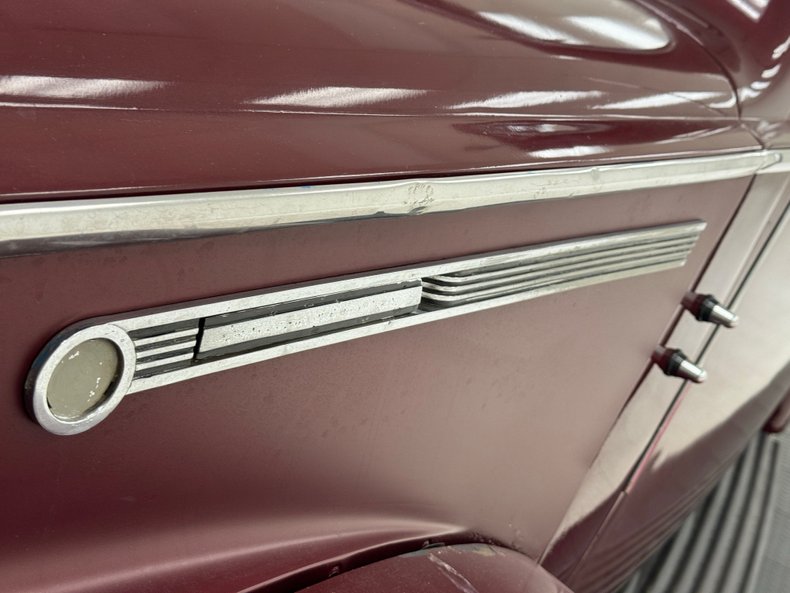 Unknown-Other-1941-Laguna-Maroon-Black-14