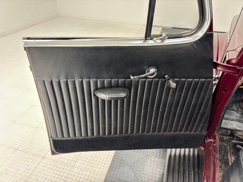 Unknown-Other-1941-Laguna-Maroon-Black-44