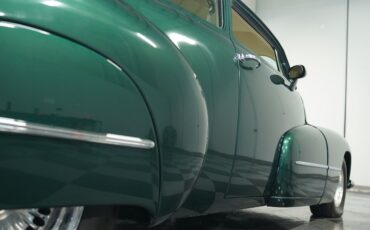 Unknown-Other-1946-Green-Metallic-Cream-26