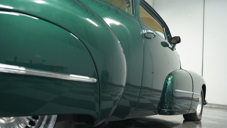 Unknown-Other-1946-Green-Metallic-Cream-26