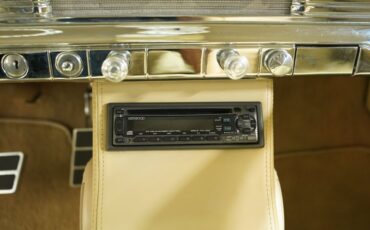 Unknown-Other-1946-Green-Metallic-Cream-35