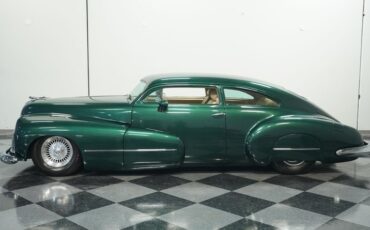 Unknown-Other-1946-Green-Metallic-Cream