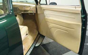 Unknown-Other-1946-Green-Metallic-Cream-41