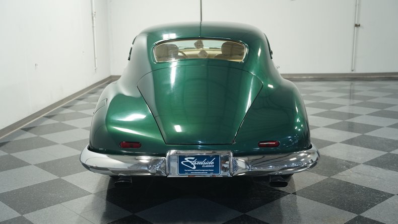 Unknown-Other-1946-Green-Metallic-Cream-6