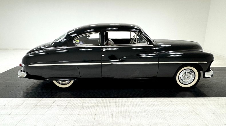 Unknown-Other-1949-Black-Dark-Red-4