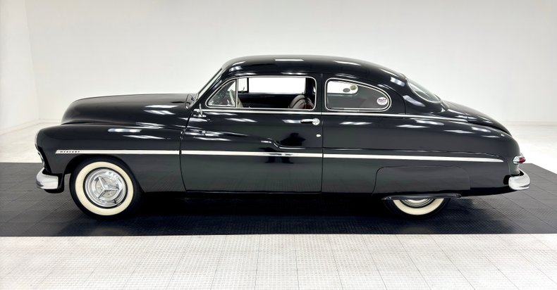 Unknown-Other-1949-Black-Dark-Red