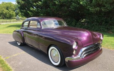 Unknown-Other-1950-Mulberry-Pearl-White-Vinyl