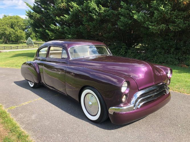 Unknown-Other-1950-Mulberry-Pearl-White-Vinyl