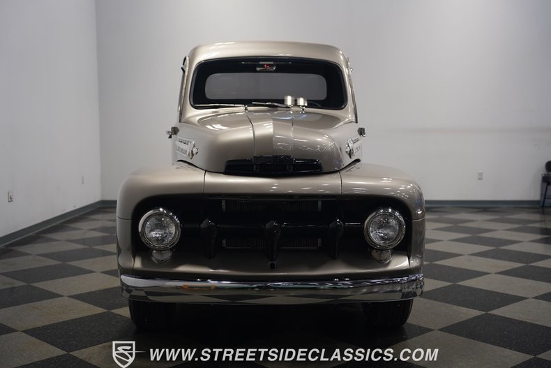 Unknown-Other-1951-Gray-Black-3