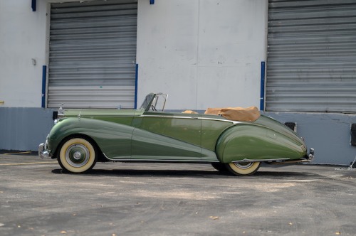 Unknown-Other-1952-Green-Tan-3