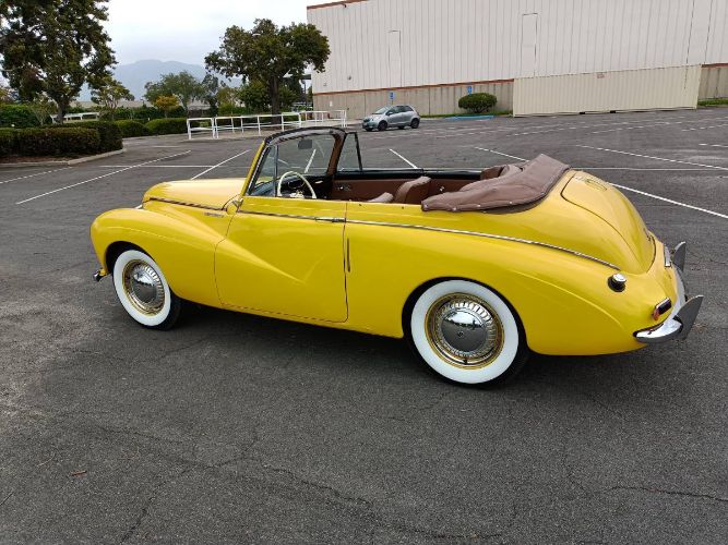 Unknown-Other-1952-Yellow-17