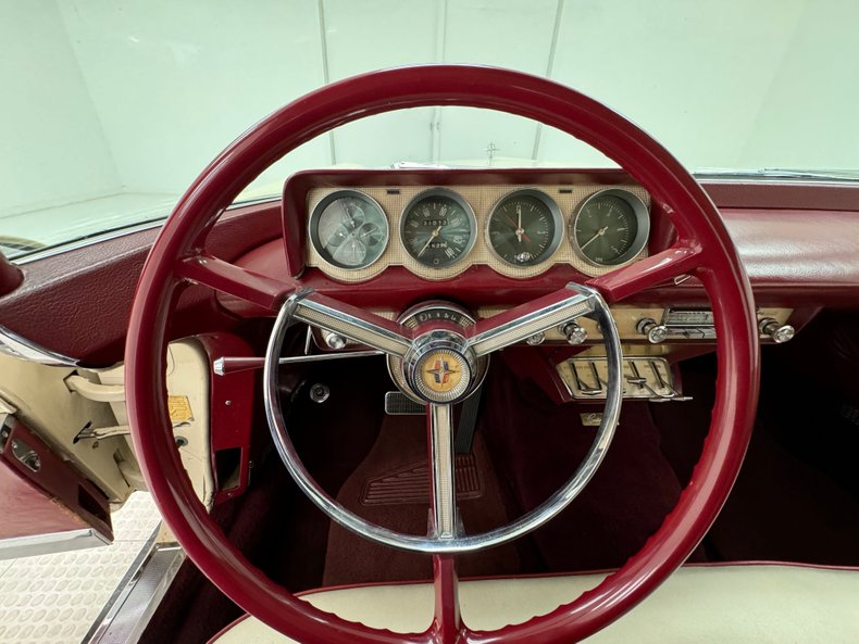 Unknown-Other-1956-Cream-White-Deep-Red-40