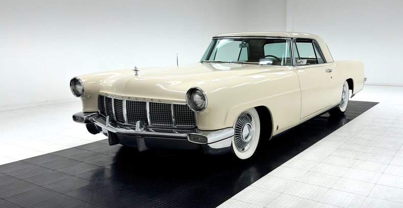 Unknown-Other-1956-Cream-White-Deep-Red-45