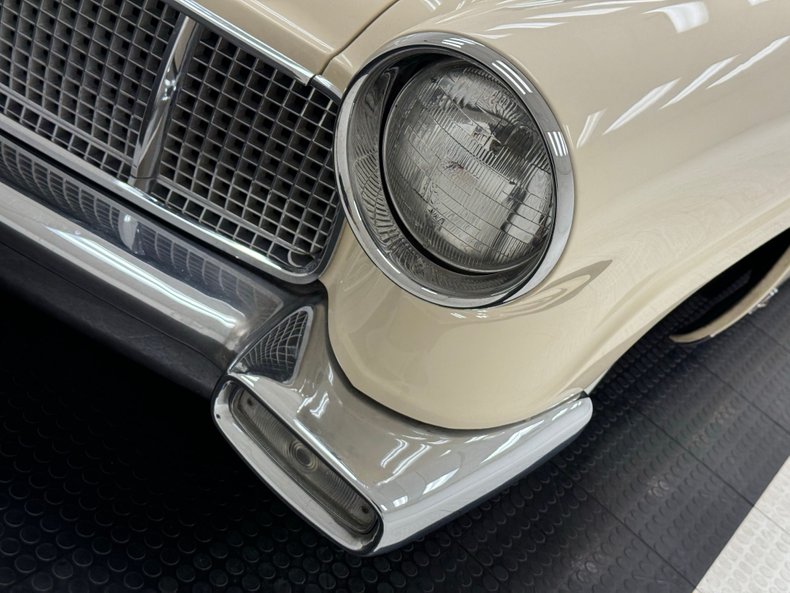 Unknown-Other-1956-Cream-White-Deep-Red-9