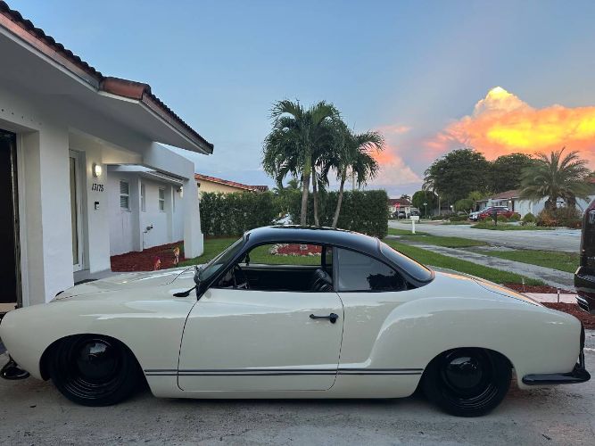 Unknown-Other-1965-Jet-Black-Light-Tan-14