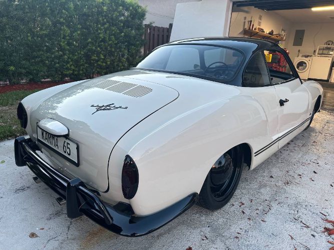 Unknown-Other-1965-Jet-Black-Light-Tan-15