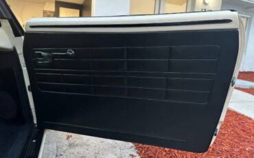Unknown-Other-1965-Jet-Black-Light-Tan-3