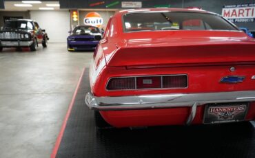 Unknown-Other-1969-Red-White-43