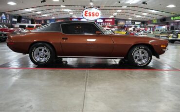 Unknown-Other-1970-Brown-Black-23
