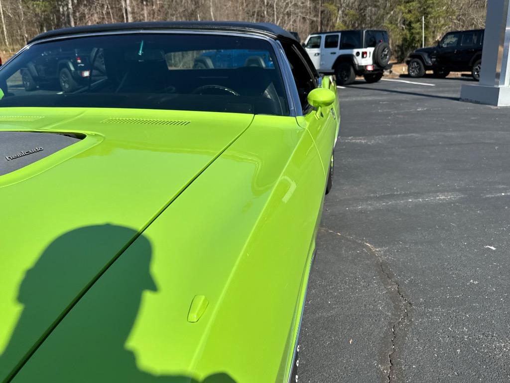 Unknown-Other-1970-Green-Black-16