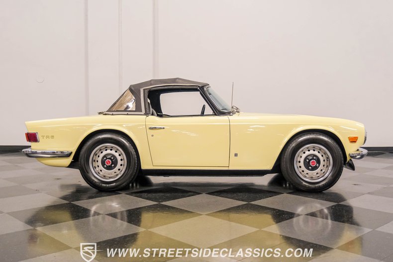 Unknown-Other-1970-Jasmine-Yellow-Black-30