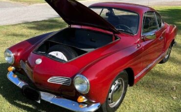 Unknown-Other-1971-Maroon-Black-5