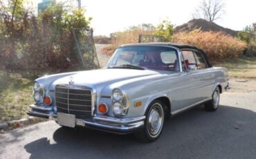 Unknown-Other-1971-Silver-Red