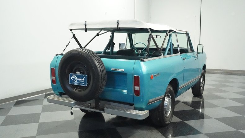 Unknown-Other-1972-Blue-Blue-15