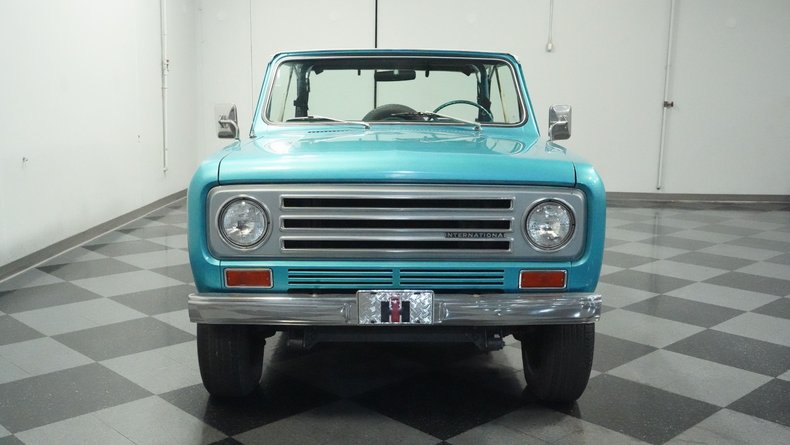Unknown-Other-1972-Blue-Blue-18
