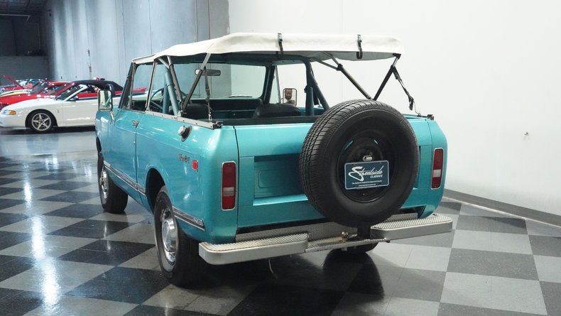 Unknown-Other-1972-Blue-Blue-7