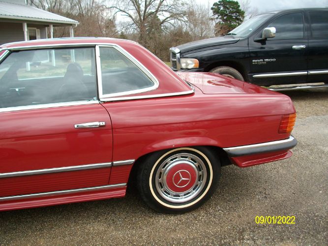 Unknown-Other-1972-Red-Black-35