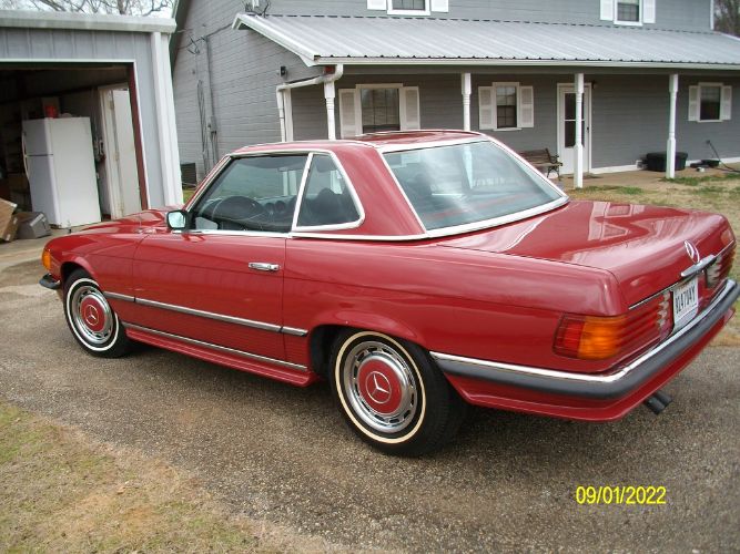 Unknown-Other-1972-Red-Black-42