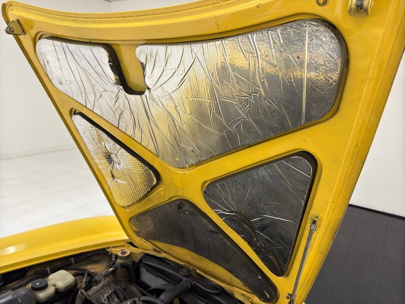 Unknown-Other-1973-Sonne-Yellow-Black-34
