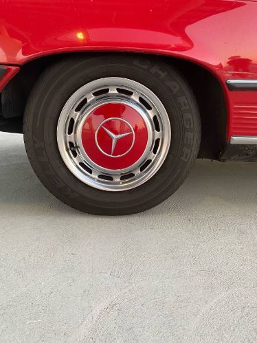 Unknown-Other-1975-Red-10