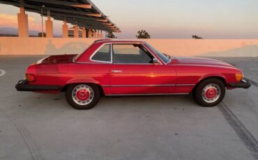 Unknown-Other-1975-Red-11