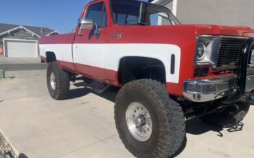 Unknown-Other-1975-RedWhite-Red-2