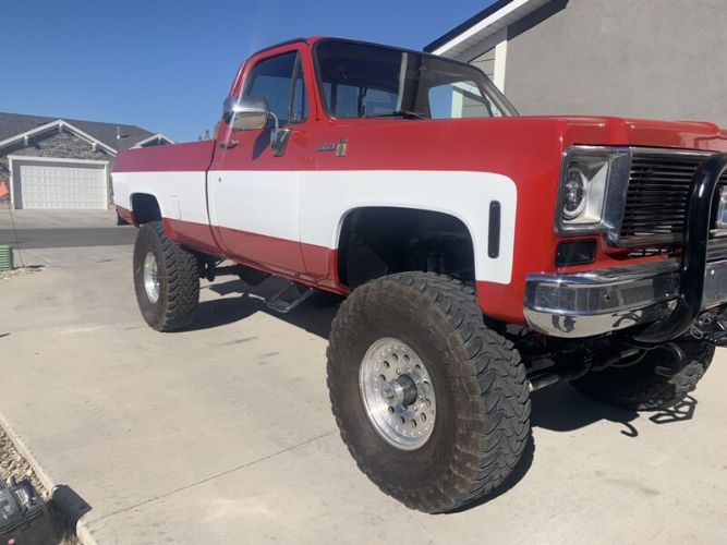 Unknown-Other-1975-RedWhite-Red-2