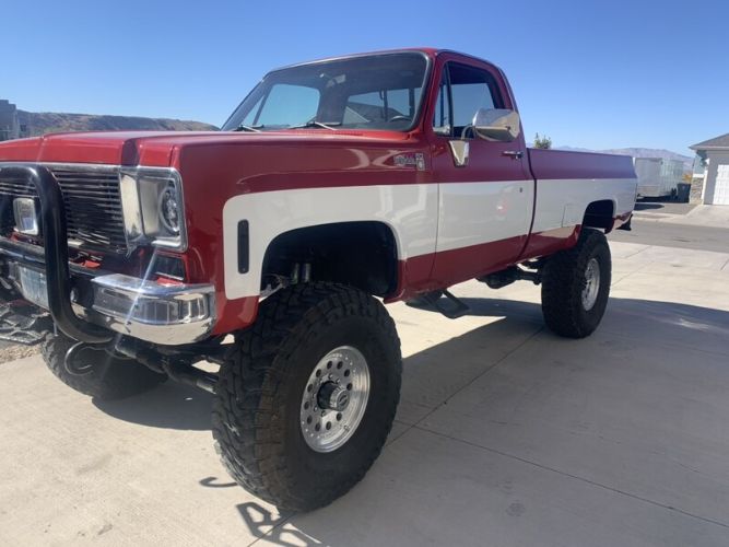 Unknown-Other-1975-RedWhite-Red-3