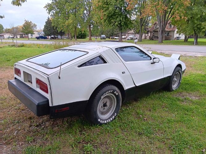 Unknown-Other-1975-White-Black-4