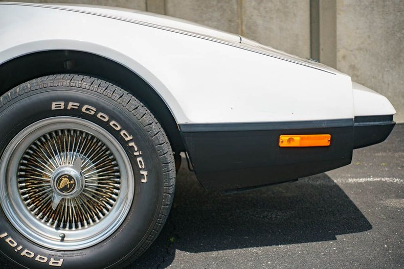 Unknown-Other-1975-White-Black-46